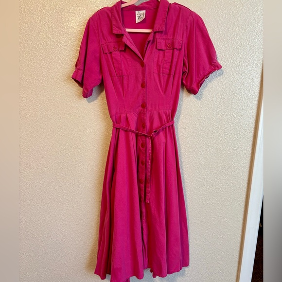 Authentic 80s Byer Too Raspberry Pink Belted Shirtdress with Full Circle Skirt - Picture 2 of 11